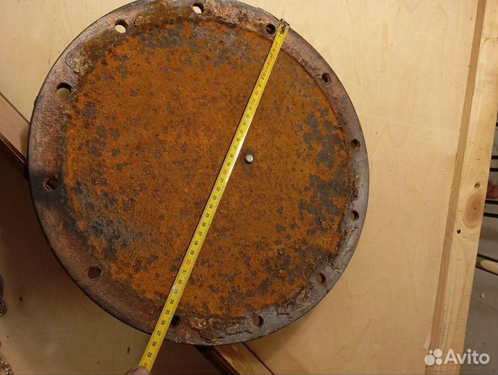 Люк антик чугун 19-нач. 20 века