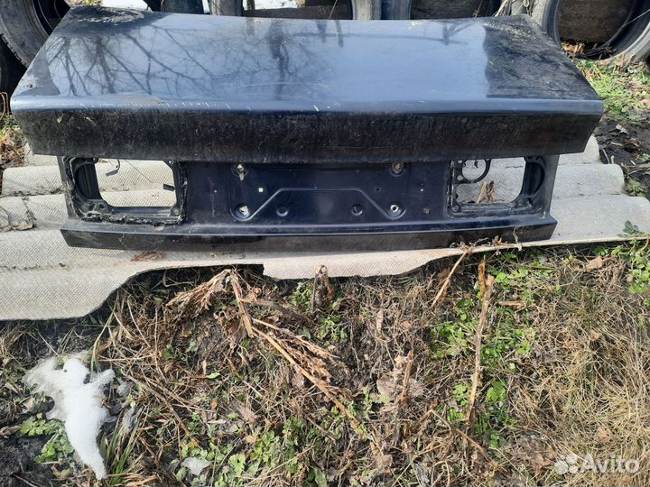 Крышка багажника на audi 100 с4