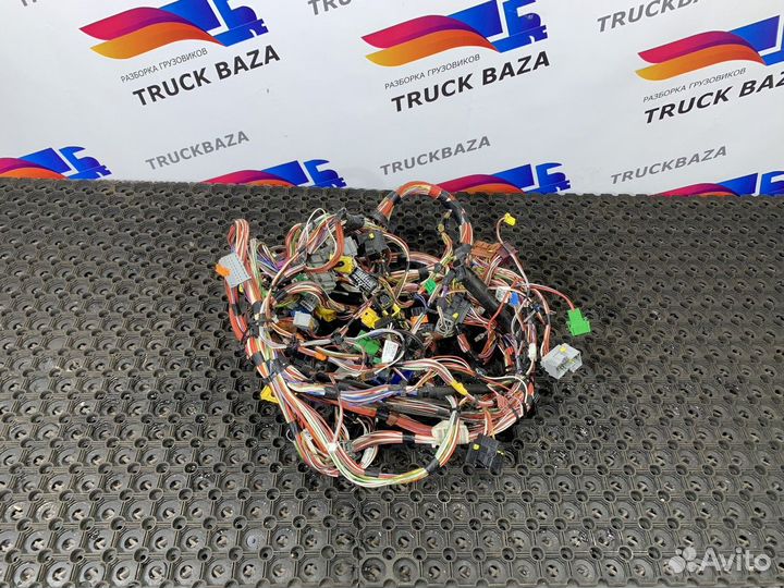5600728647 Проводка кабины Renault T