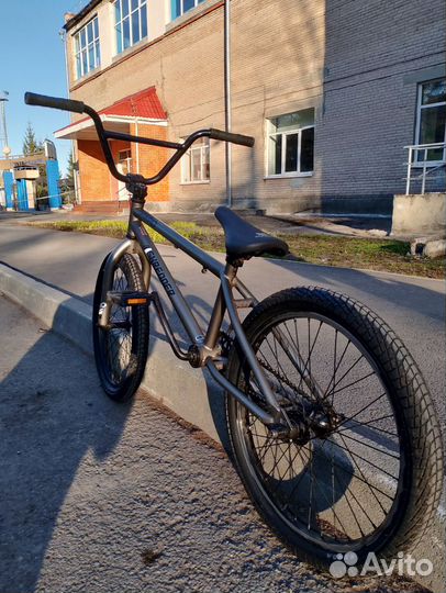 Велосипед BMX Haro Shredder Pro