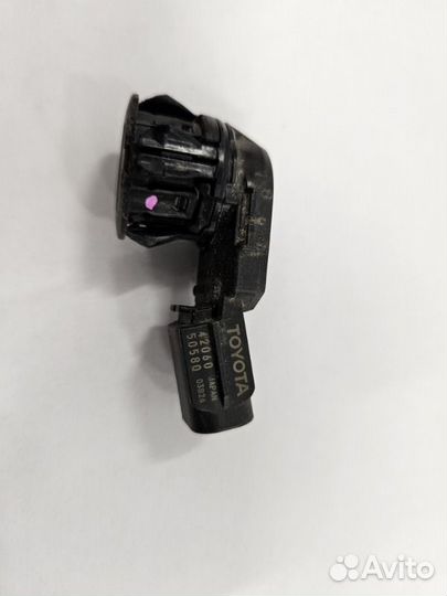 Датчик парковки (парктроник) задний Toyota Rav4 40