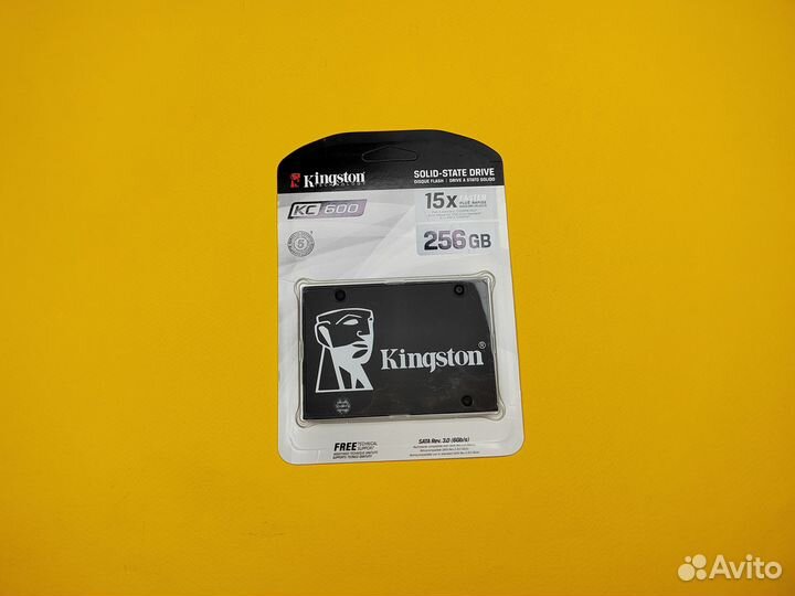 SSD KingSton 256 гб KC600 2.5