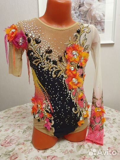 Купальник для художественной гимнастики