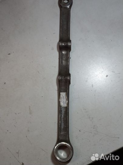 Рычаг нижний передней подвески перед газ-2410-3110