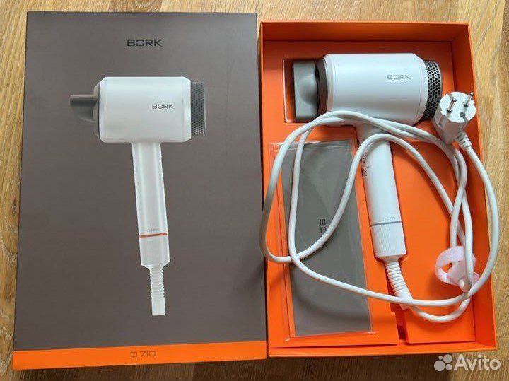 Фен Bork D710 новый