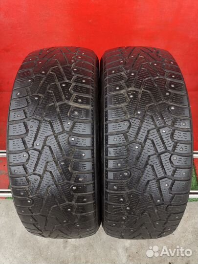 Pirelli Ice Zero 215/55 R17 98T