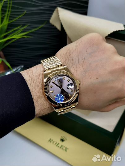 Роскошные мужские часы Rolex на гарантии