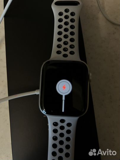 Часы apple watch 6 44 mm nike