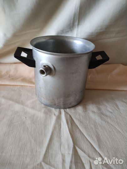 Набор стаканов для напитков, Кувшин 