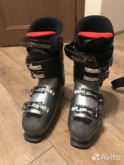 Горнолыжные ботинки