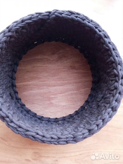 Корзина вязаная