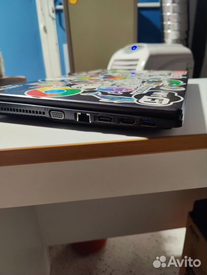 Ноутбук dexp W650SB(HD)