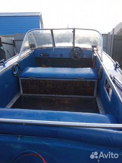 Продам лодку с мотором yamaha 40
