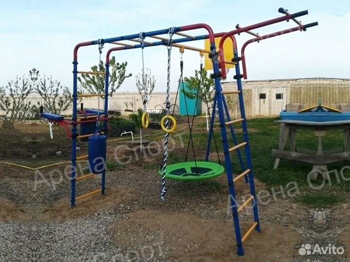 Уличный игровой спортивный комплекс