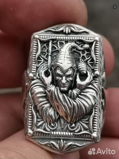 Серебряная печатка 