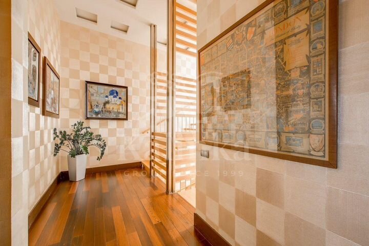 6-к. квартира, 370 м², 21/22 эт.