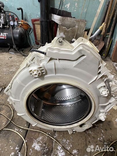 Бак стиральной машины Hotpoint Ariston