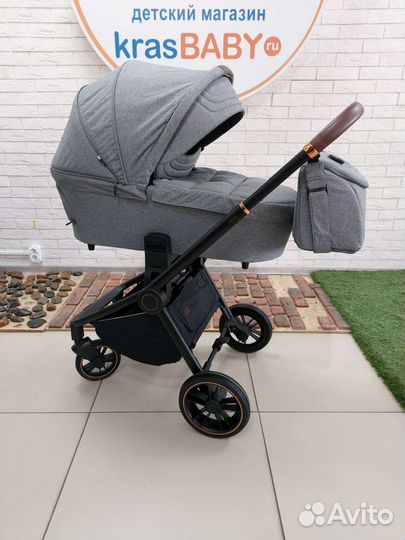 Новая коляска 3в1 Carrello Epica(2 в 1)