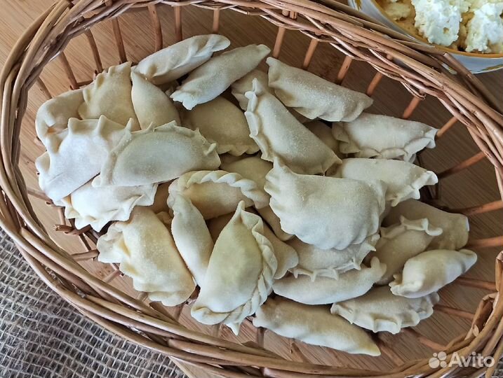 Пельмени, вареники, блины домашние с начинкой из ф