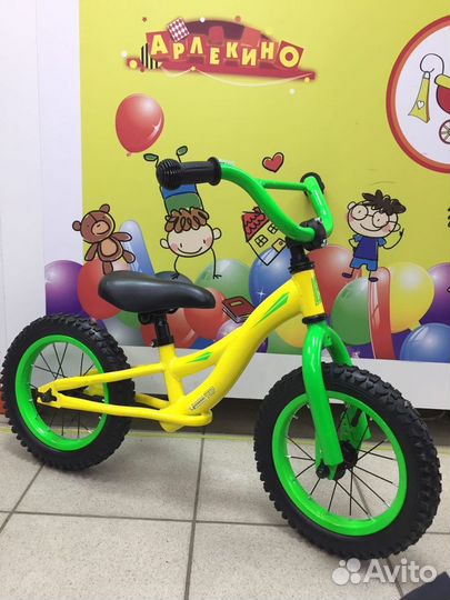 Беговел новый разные