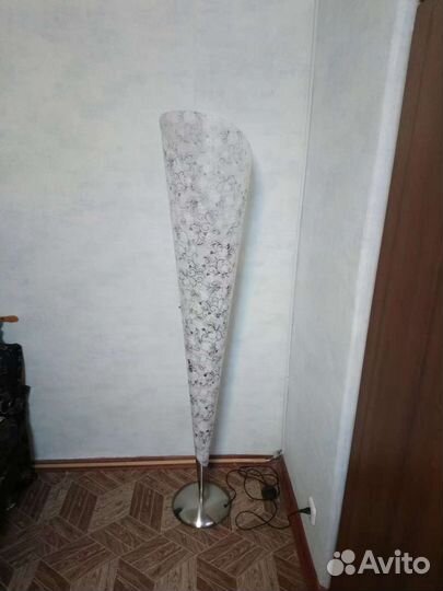 Лампа напольная торшер