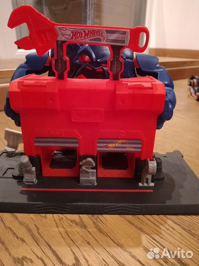 Игровой набор Hot Wheels City Атака Гориллы