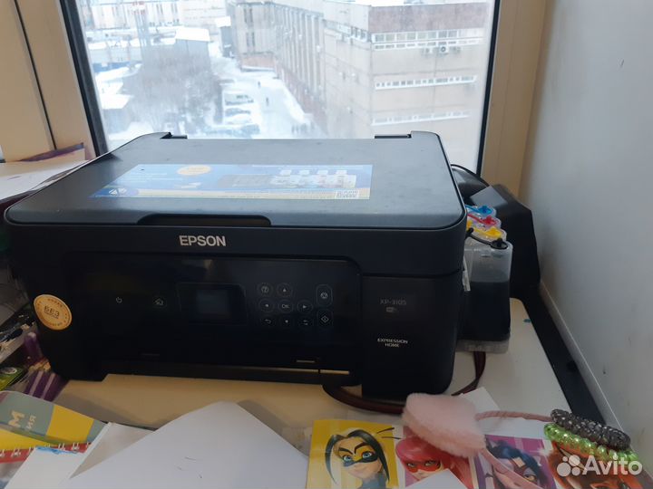 Цветной принтер epson б/у продам на запчасти