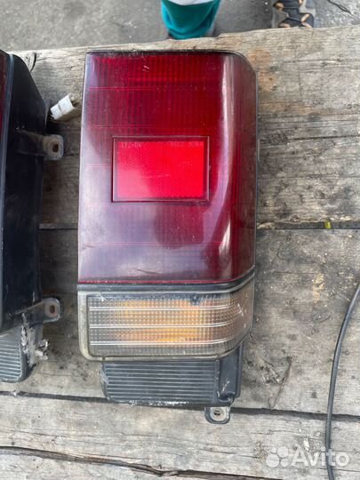 Фонарь задний Toyota Town/ Ace CR30 2C левый