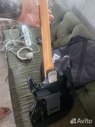 Электро гитара с комбиком