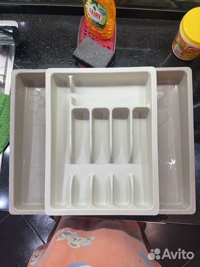 Лоток для столовых приборов