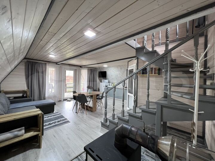 Дом 64 м² на участке 22 сот.