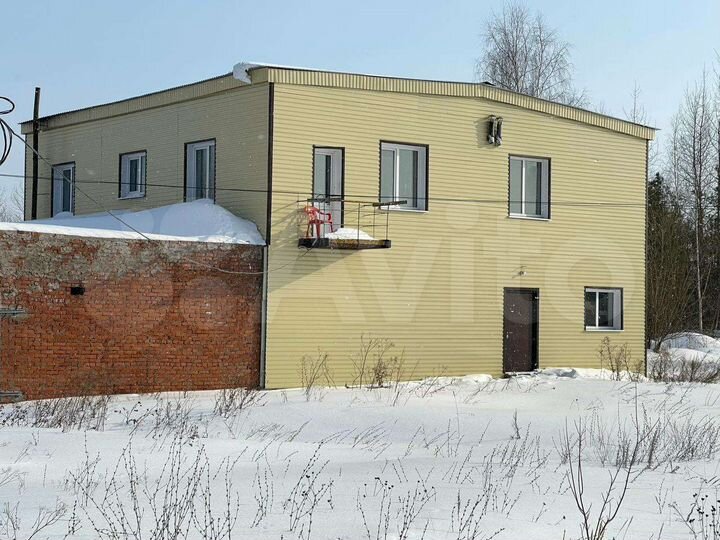 Дом 350 м² на участке 20 сот.