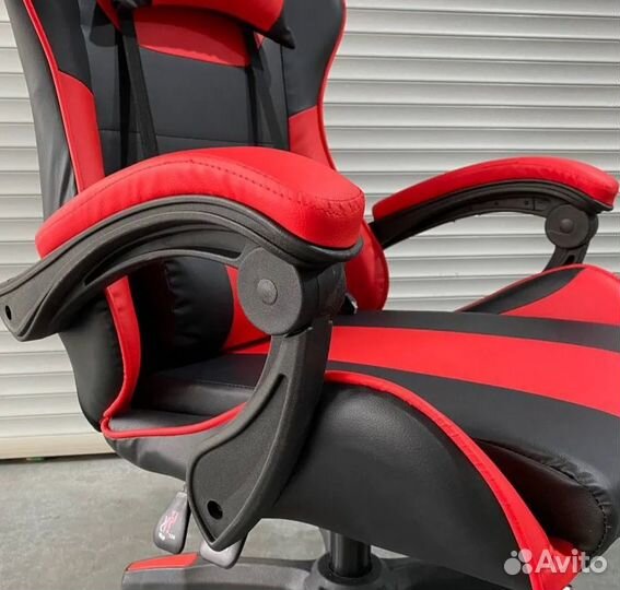Игровое компьютерное кресло с Вибромассажем