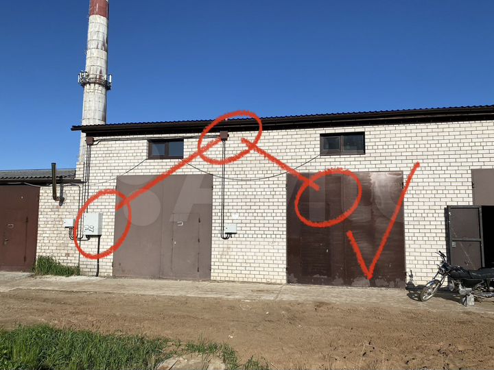 Гараж, > 30 м²