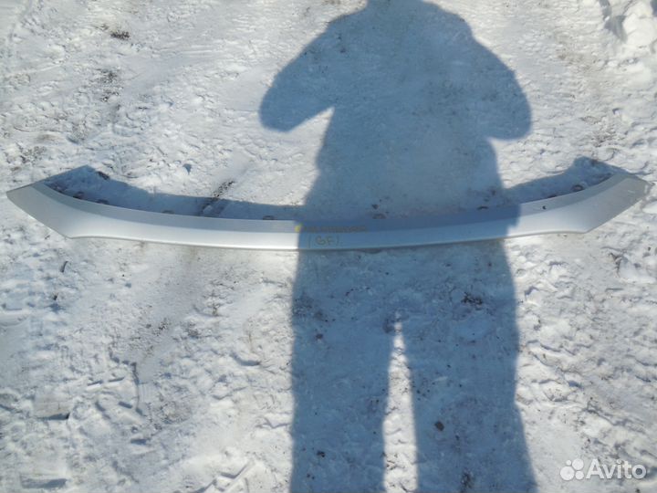 Накладка переднего бампера Mitsubishi Outlander