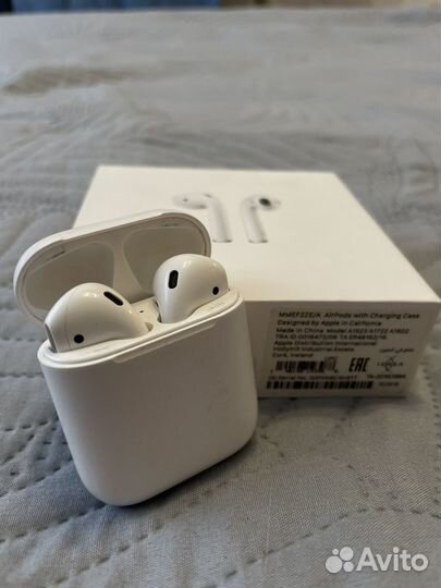 Беспроводные наушники apple AirPods 1