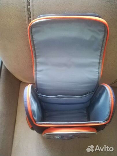 Ранец школьный ортопедический новый