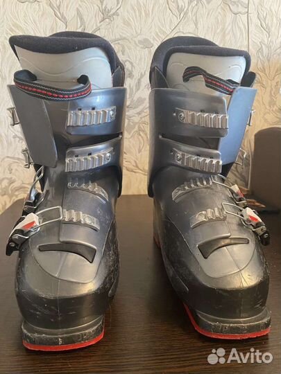 Ботинки горнолыжные