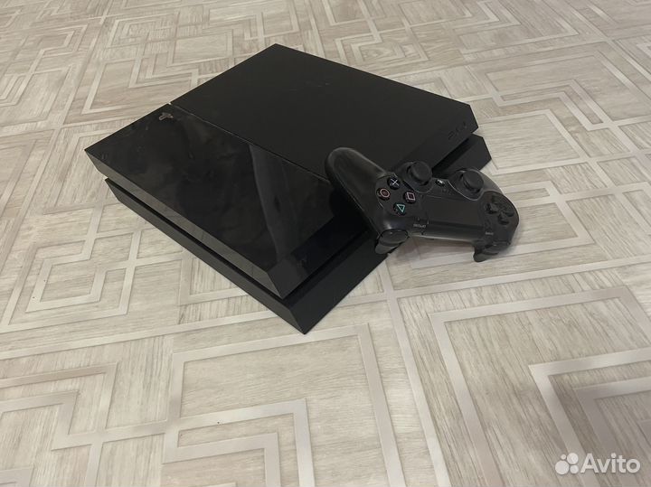 Sony PlayStation 4 12 Игр+ 1Геймпад