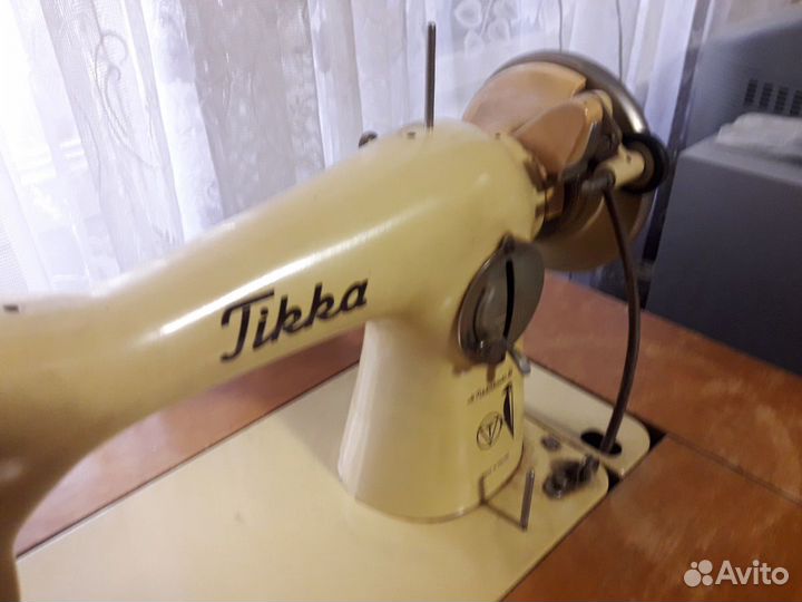 Швейная машина Tikka