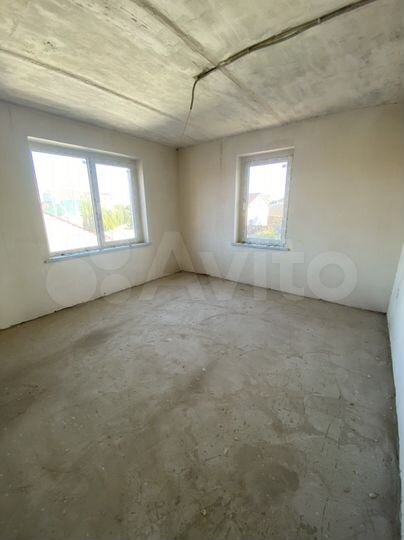 Дом 265 м² на участке 5,8 сот.