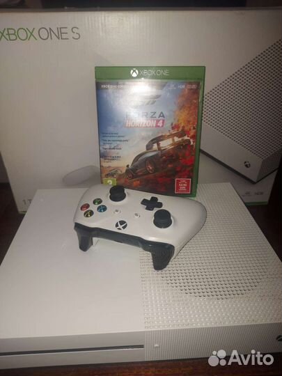 Xbox One s 1tb + Forza Horizon 4