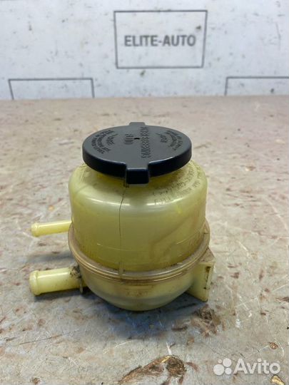 Бачок гур Toyota Camry V40 3.5 2007