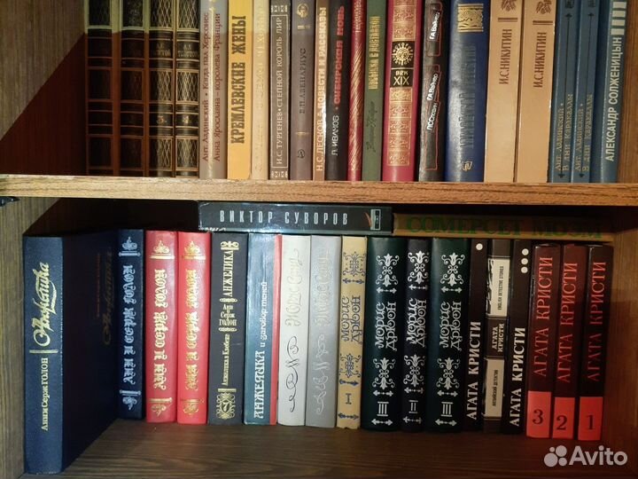 Продам книги