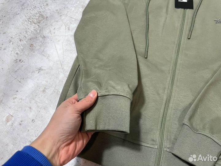 Спортивные костюмы Stussy