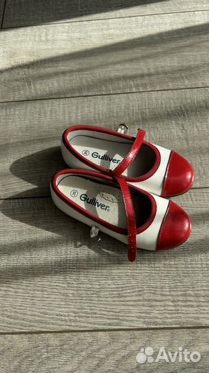 Сандалии для девочки