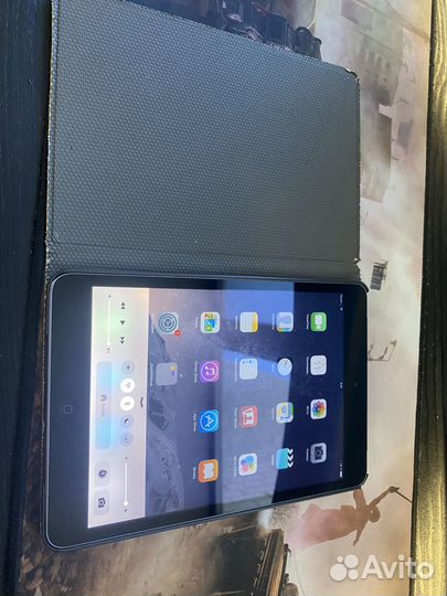 iPad mini 2 16 GB идеальное стостояние