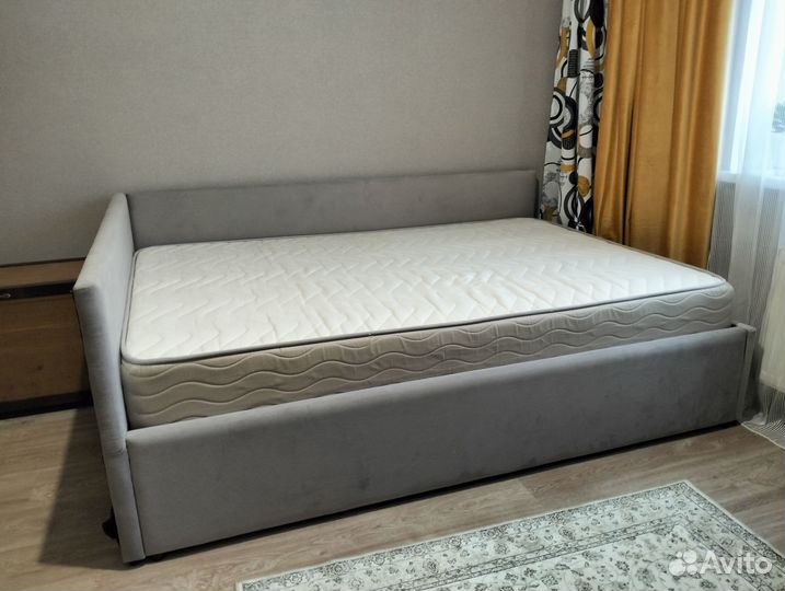 Продам кровать