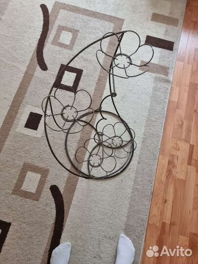 Подставка для цветов