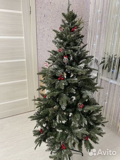 Елка искусственная